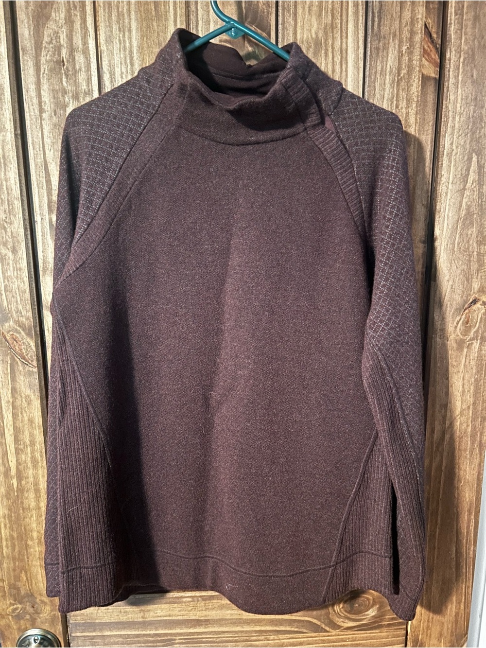 WoMen's Brown Turtleneck Knit Sweater